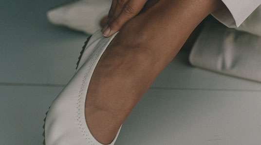 MODERN WEAVING Shoes