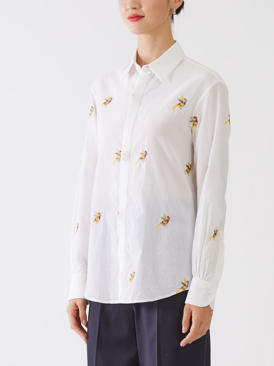 AUTHENTIQUE Embroidery Linen Blended Shirt - White