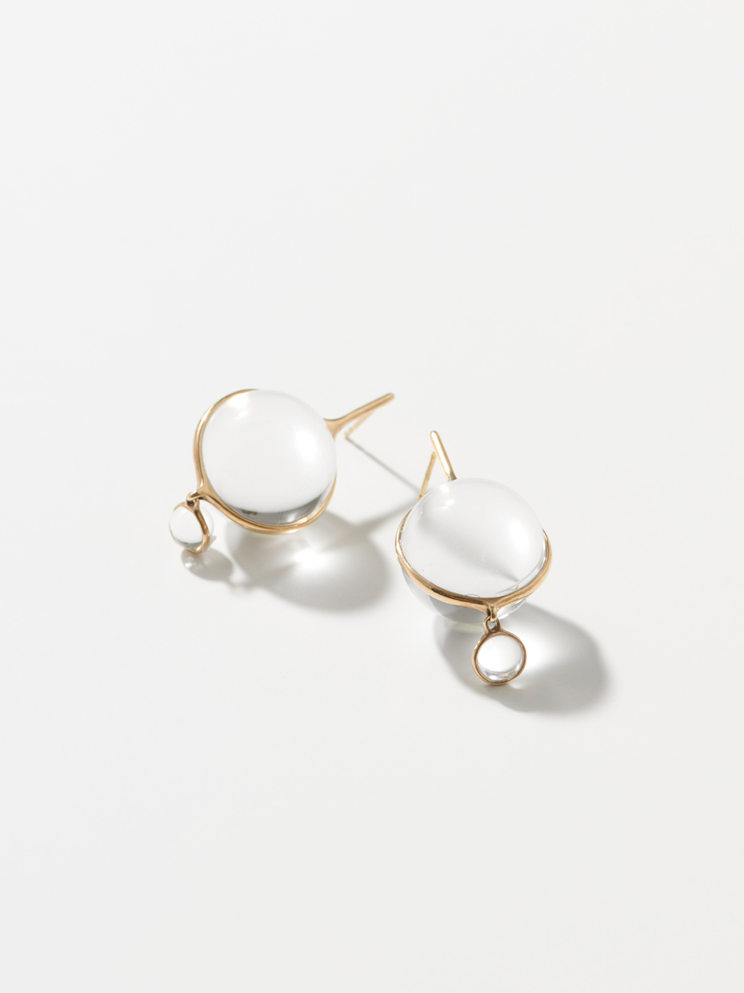 Lucent Drops Pierced Earrings - Yellow Gold