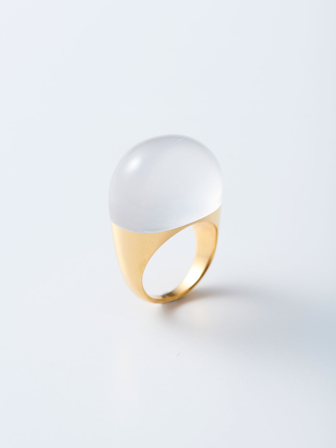 Rock Ring L No.78 / Milky Quartz - Yellow Gold