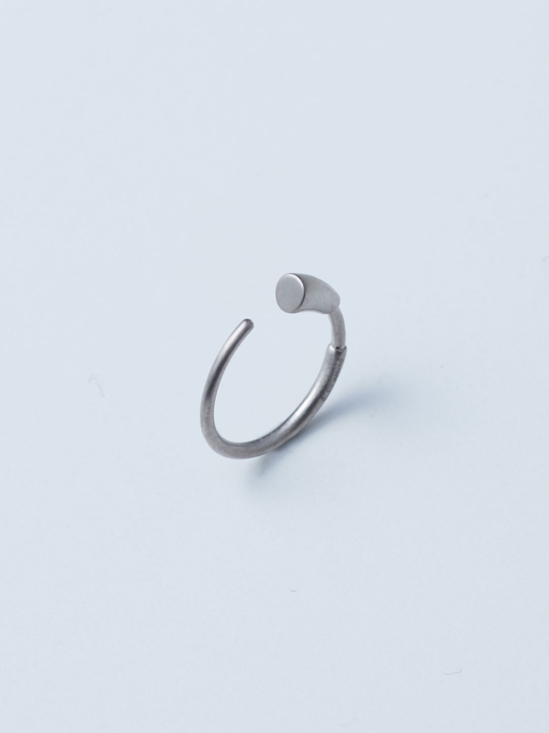 tiny wild / Wedge Hoop S - White Gold