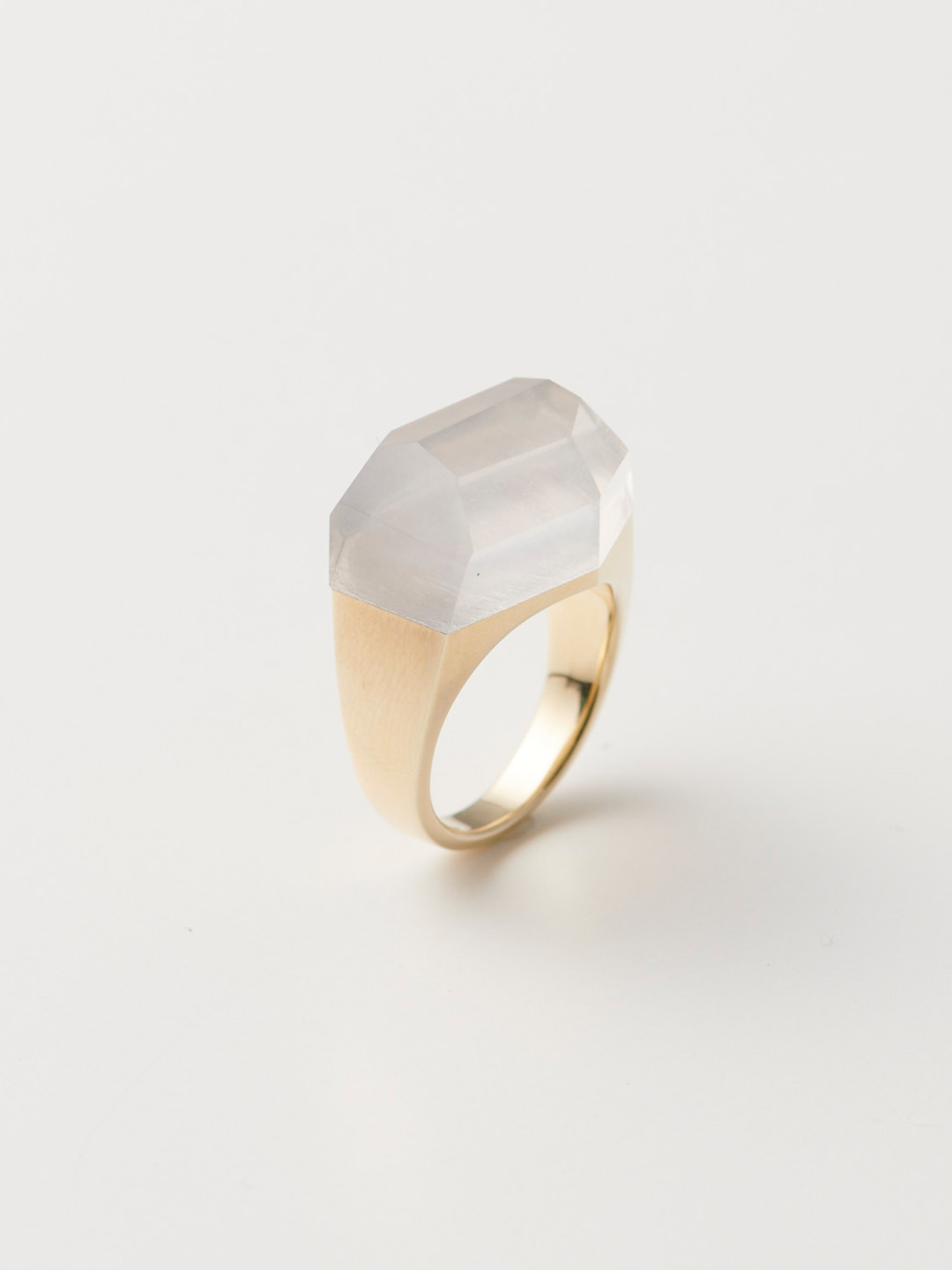 Rock Ring L No.1-3 / Milky Quartz - Yellow gold