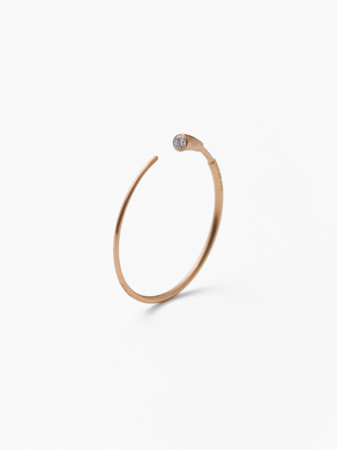 tiny wild / wedge hoop L / With Daiamondmond - Yellow Gold