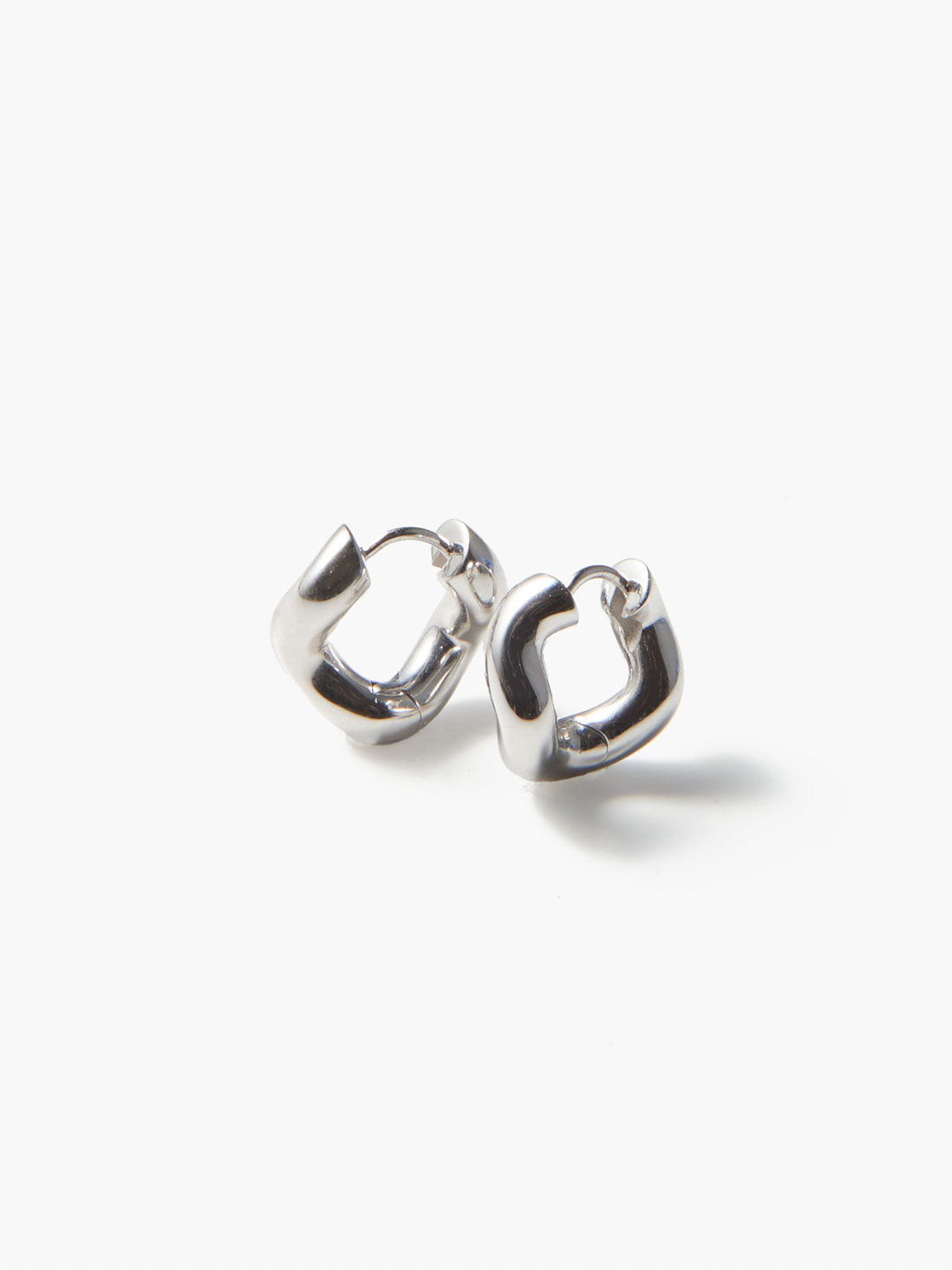 Petit Wave PAIR Pierced Earrings - Silver