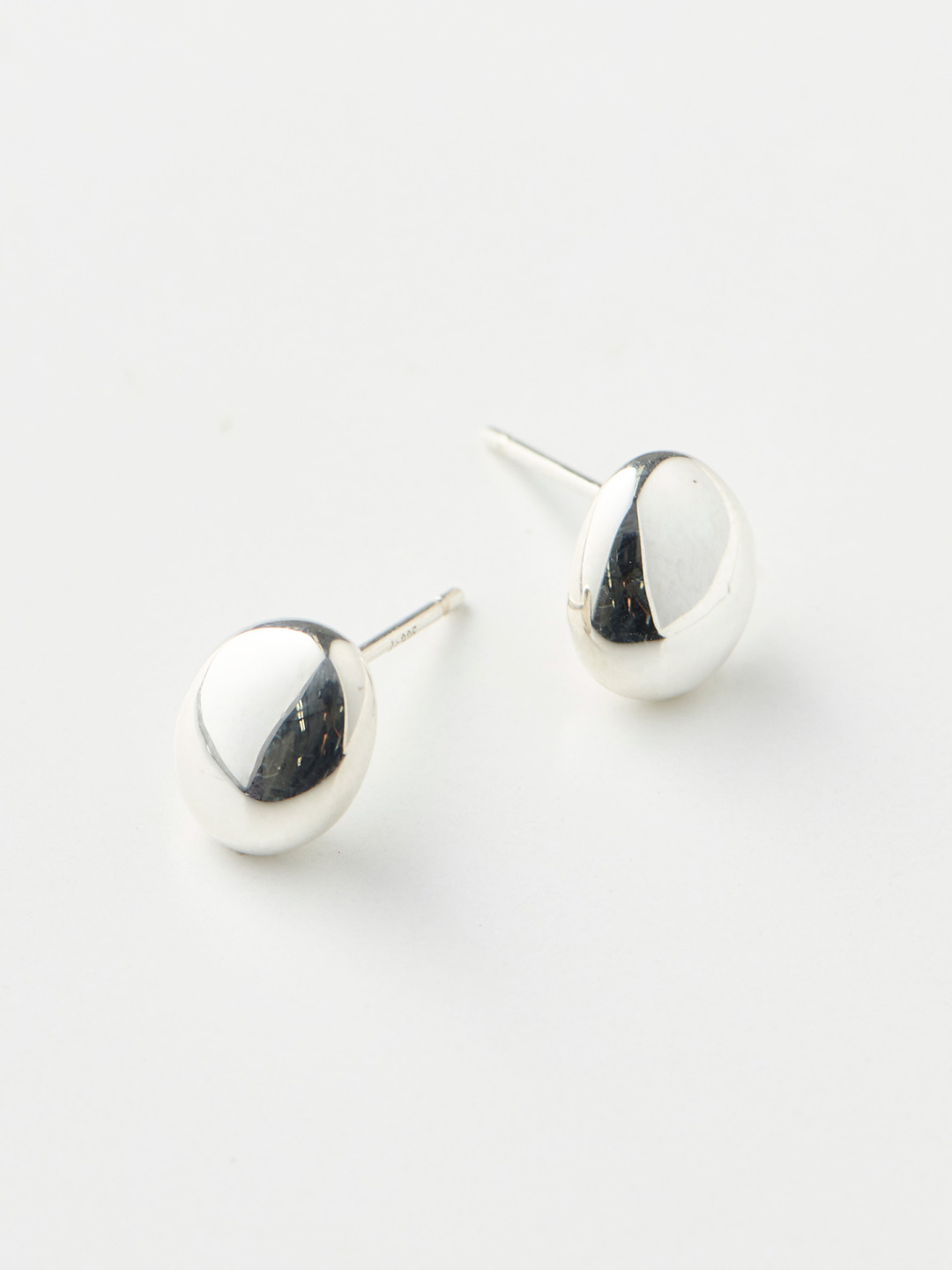 石ころPierced Earring / TIT-16PS - Silver