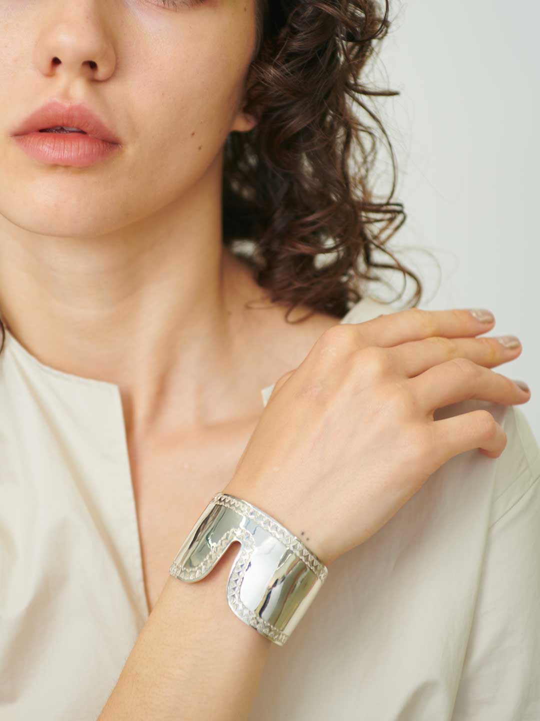 Mauche 40MM - Silver