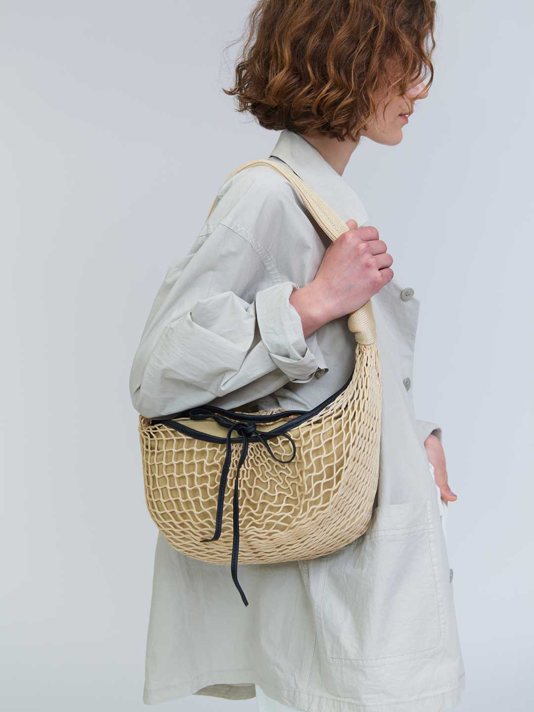 Fortune Croissant Filt Bag - Light Beige