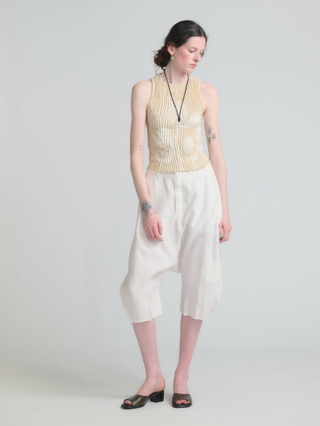 Creased Dropped Crotch Bermudas - Ivory