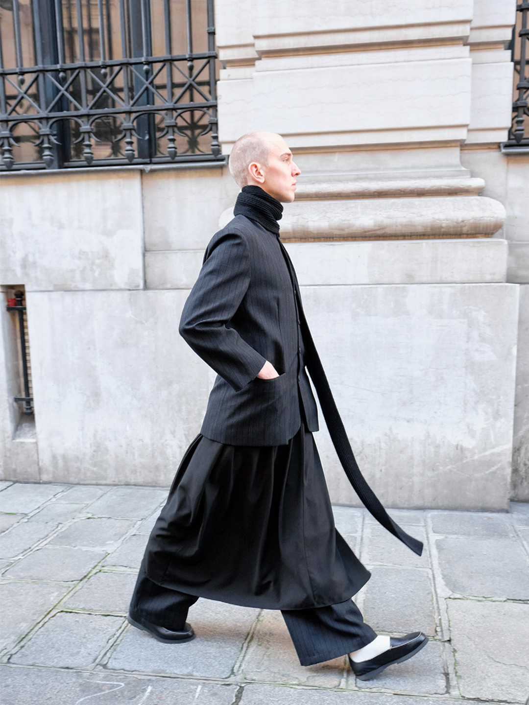 Cashmere & Camel Ribbed Long Scarf - Black