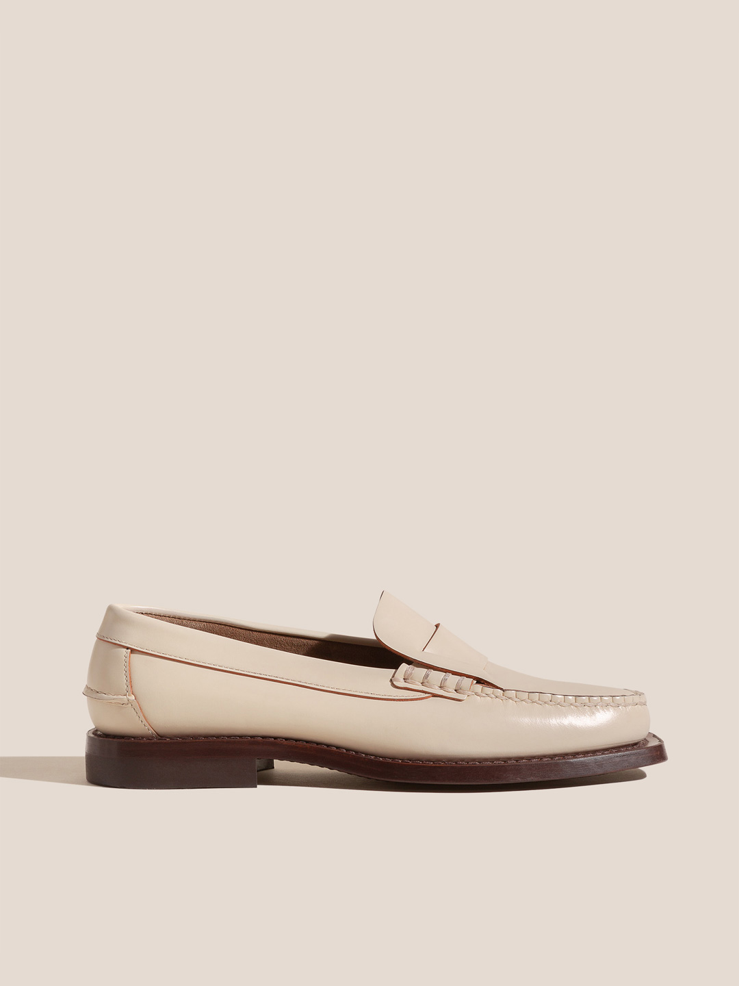 SINEU - Interlaced-detail Slip-on Loafer - Custard