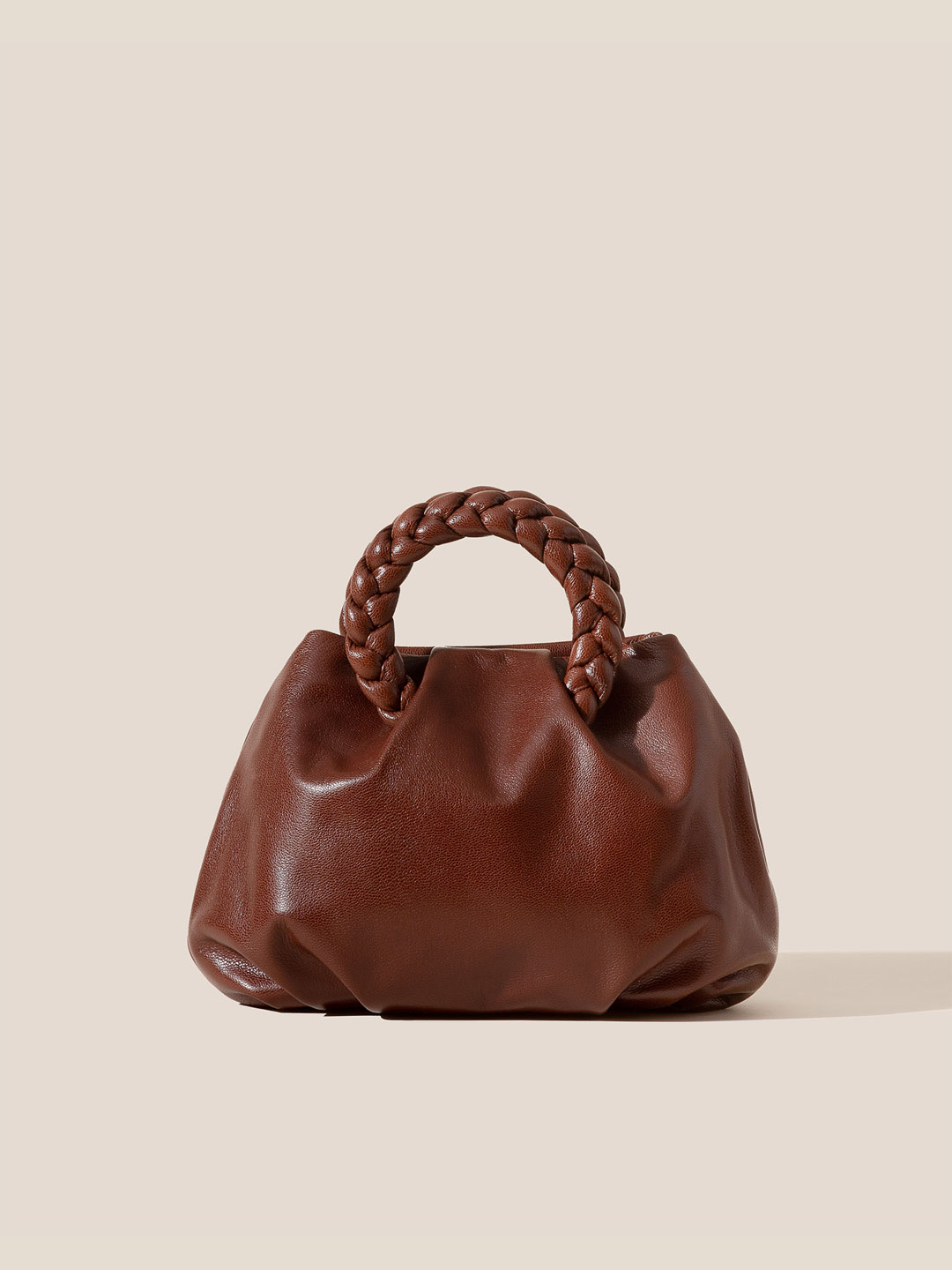 BOMBON M SUPPLE SHINY - Plaited-handle Crossbody Bag - Chestnut