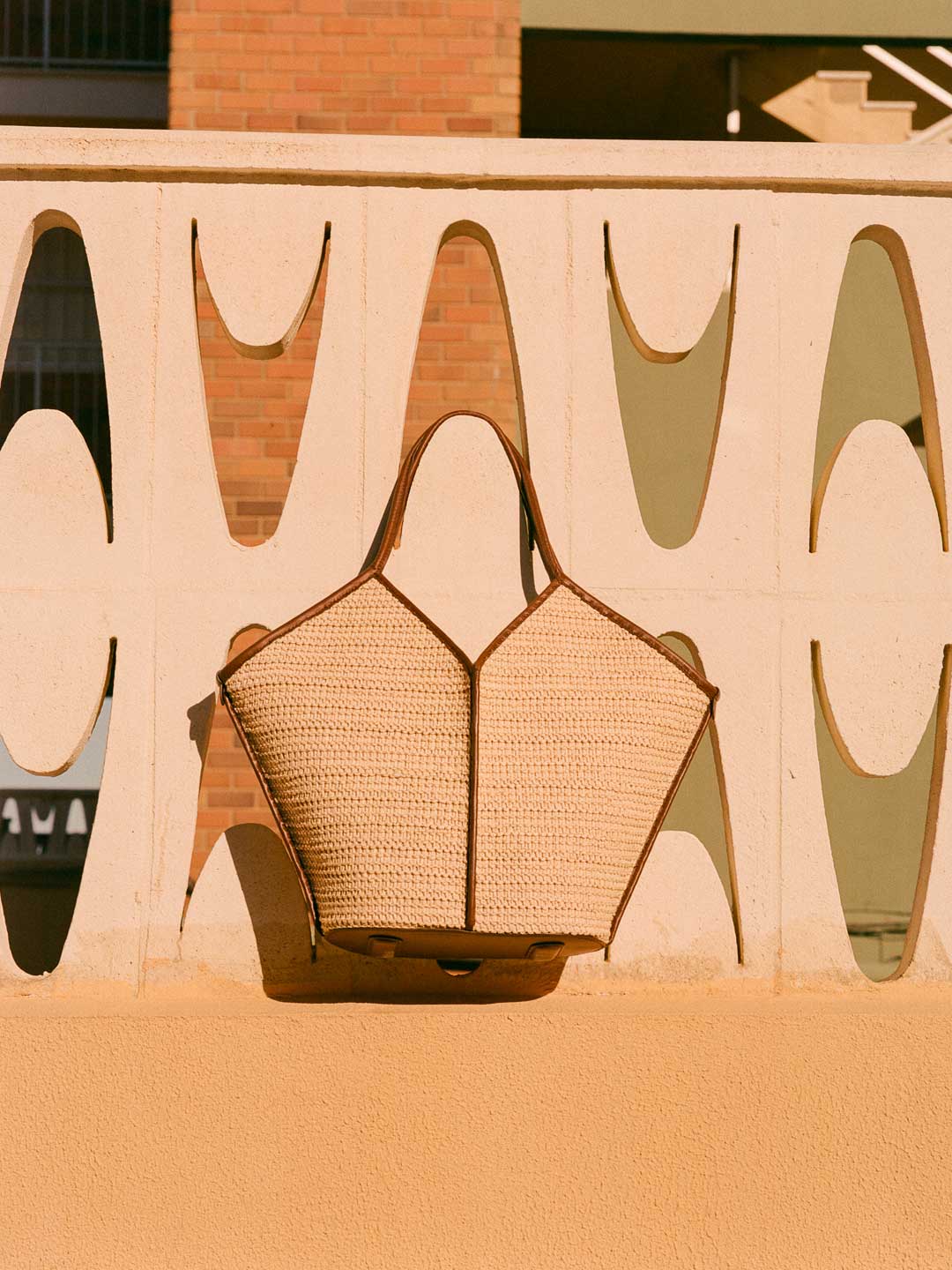 CALELLA RAFFIA - Leather-trimmed Tote Bag - Natural