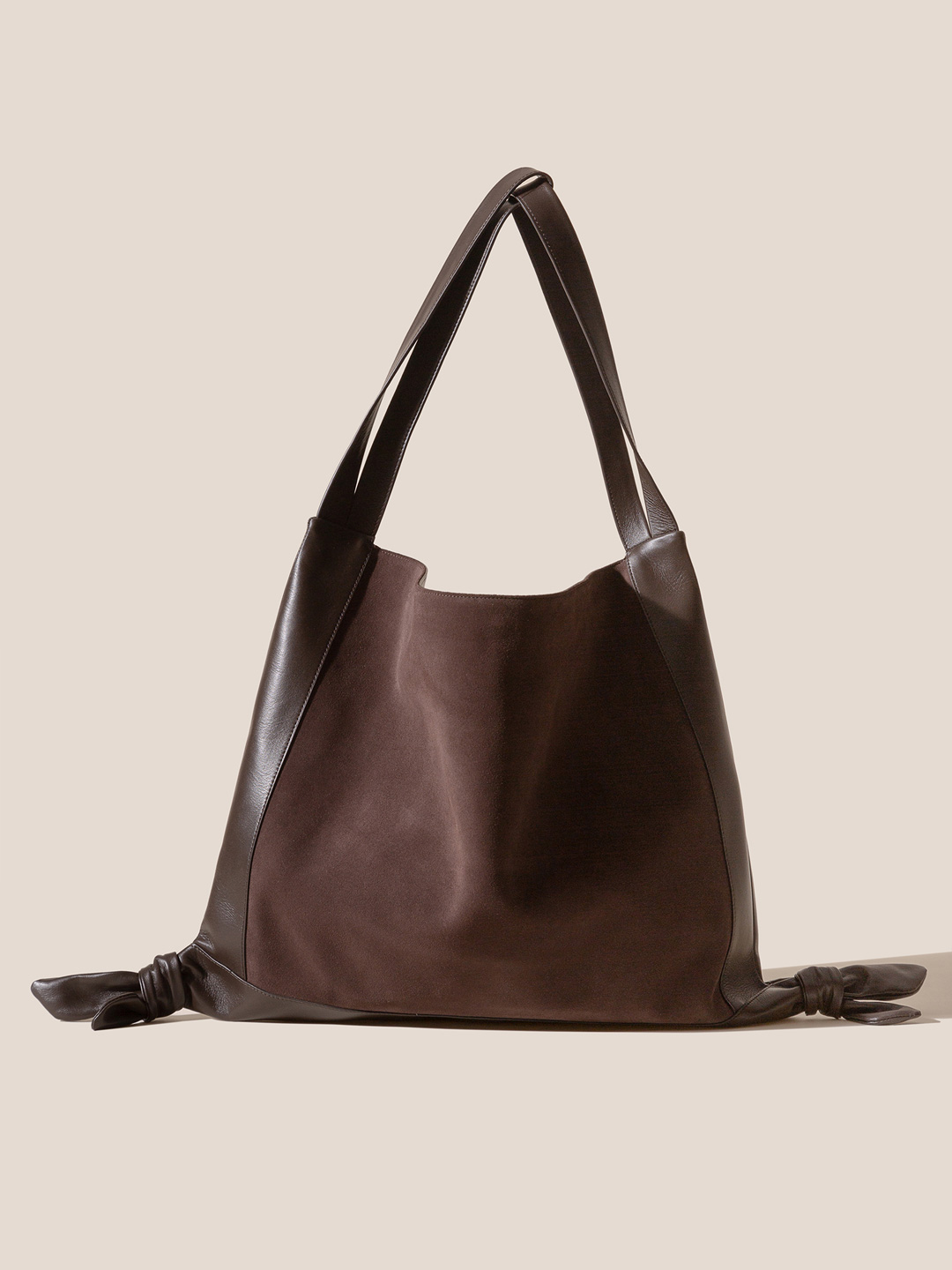 CADOR SUEDE - Slouchy Shoulder Bag - Dark Brown