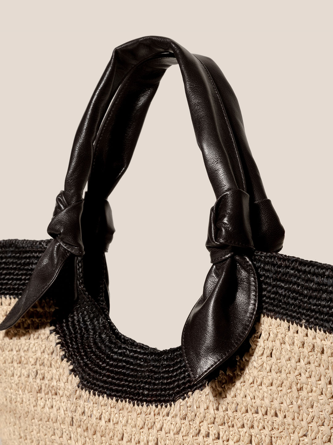 FONOL BICOLOUR- Crocheted Raffia Basket - Ebony