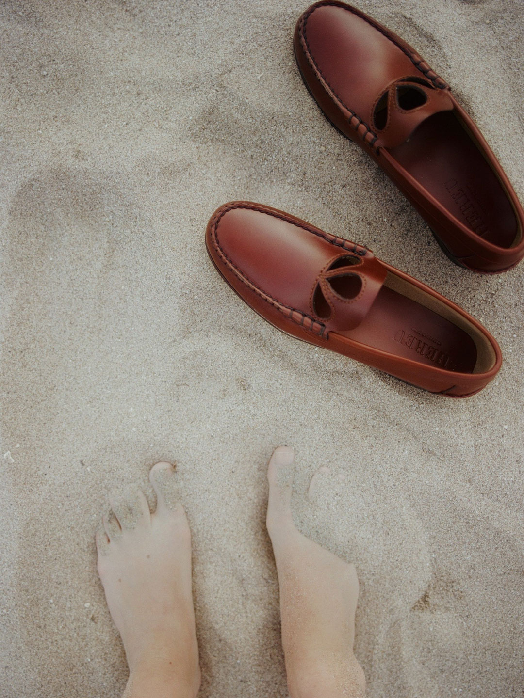 ANANCLA - Cut-Out Slip-On Loafer - Tan