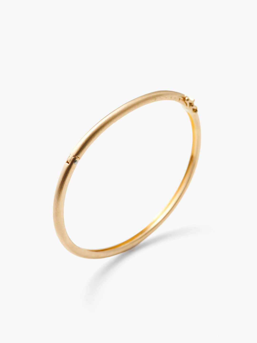 Humete Classic Bangle Slim Refine Metal with Hook【RF-BR111s】 / LL - Yellow Gold