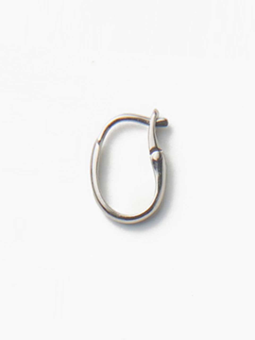 Medium Arc Hoop Pierced Earring - Platinum