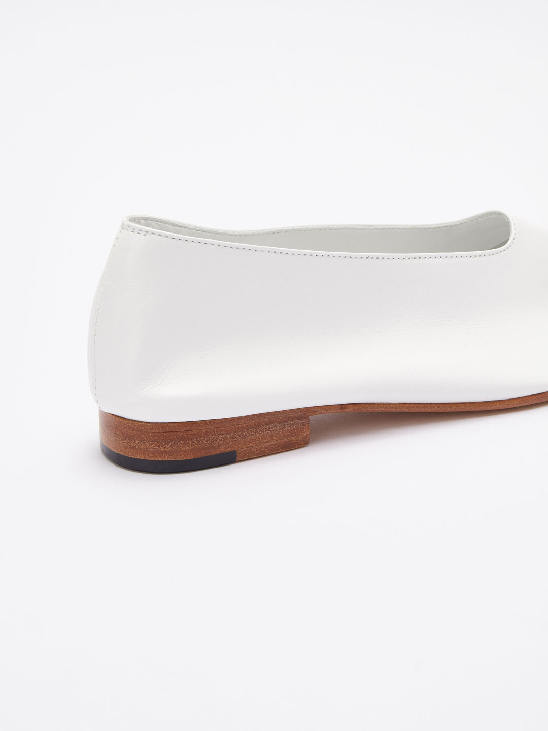 Glove Flat Shoes - White