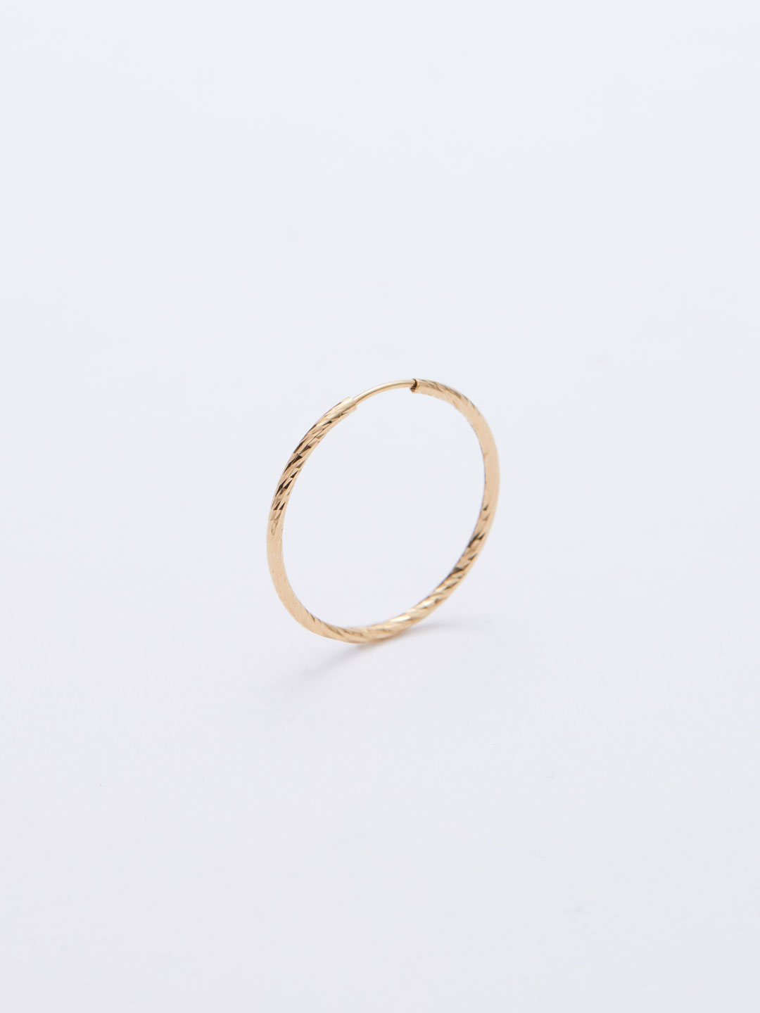 Liv Hoop Pierced Earring20 - Yellow Gold