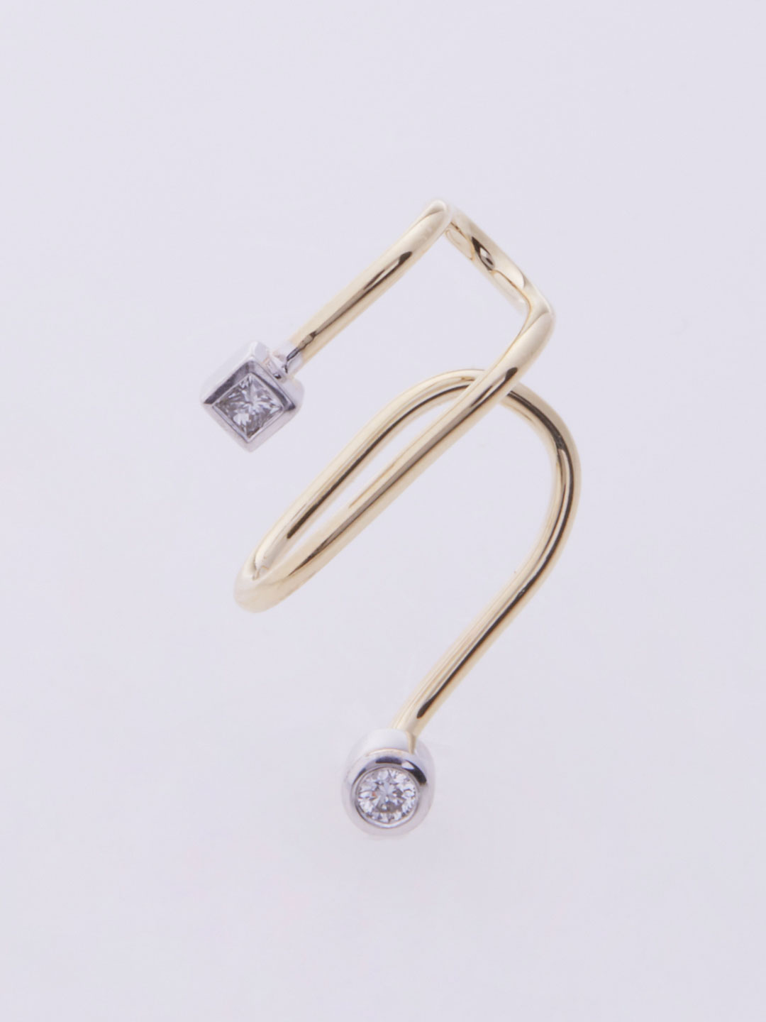 Bailey Blanc Ear Cuff - Yellow Gold