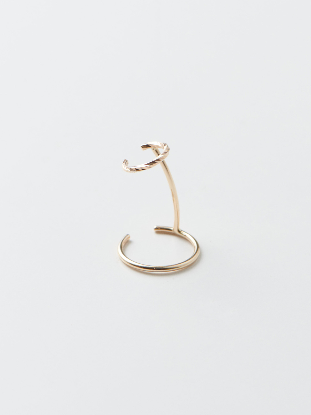 Peace Ear Cuff LEFT - Yellow Gold