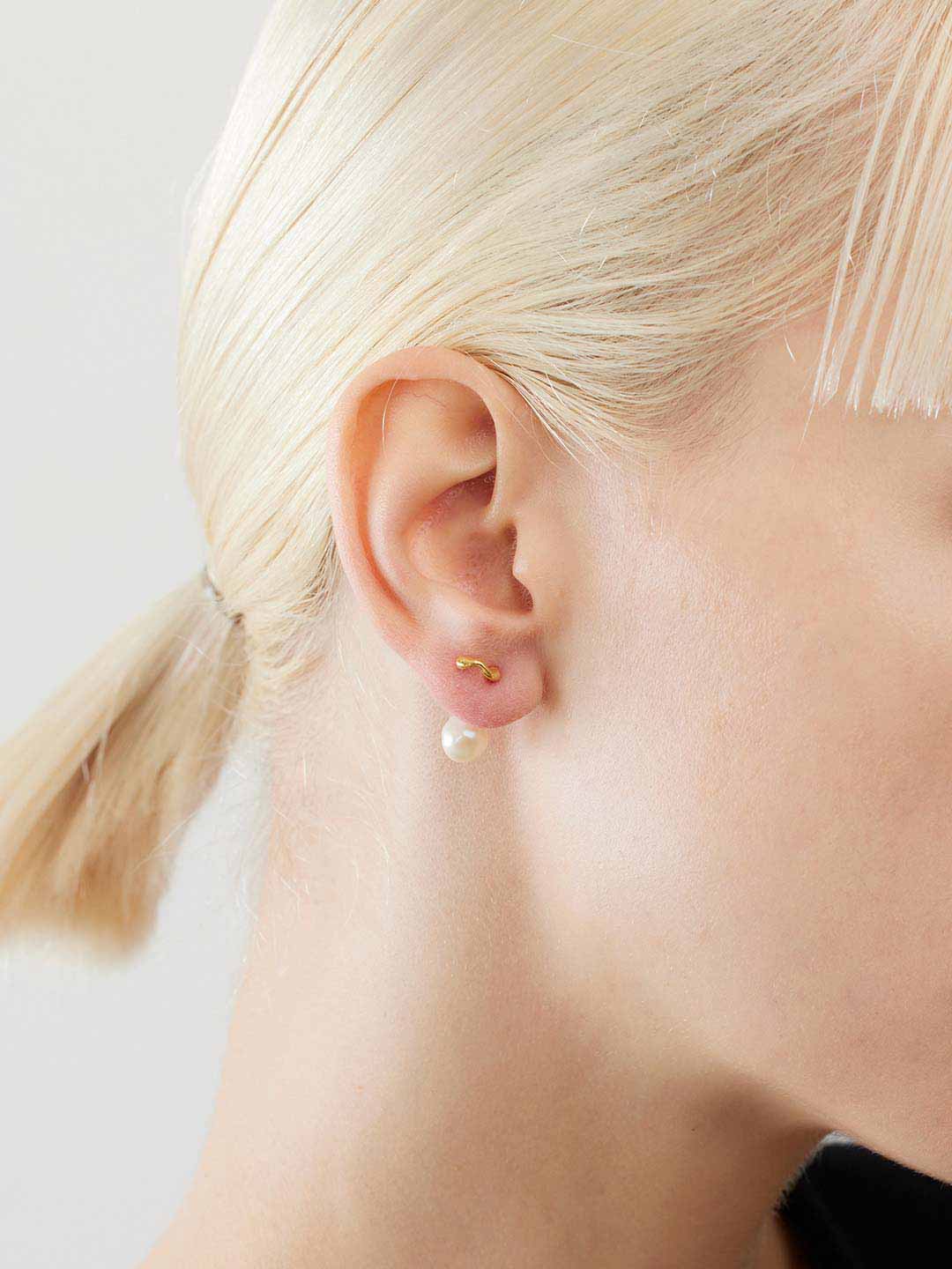 Operaen Stud Pierced Earring - Yellow Gold