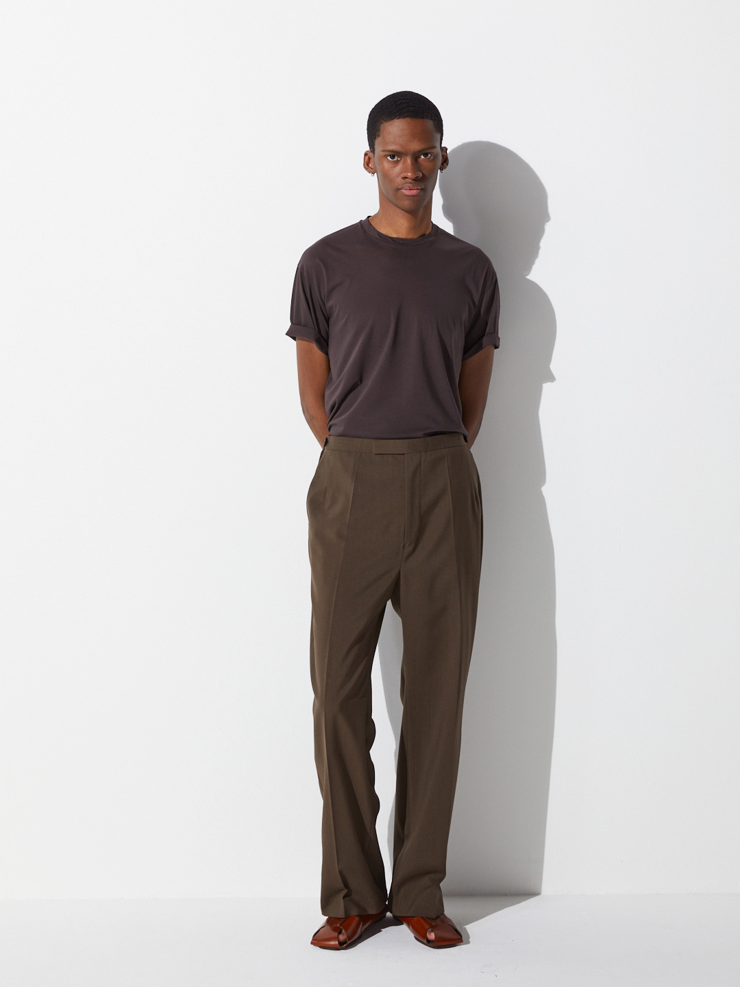 Light Cotton Tee - Dark Brown