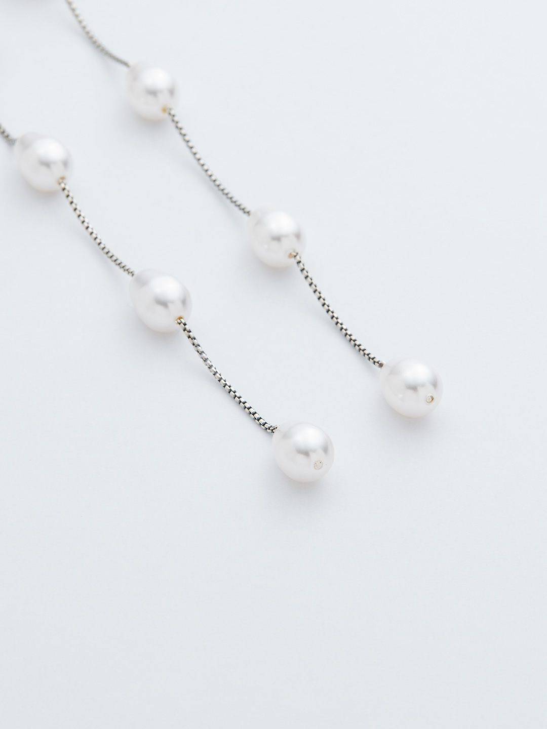Pearl Drop Pierced Earring / M - Silver