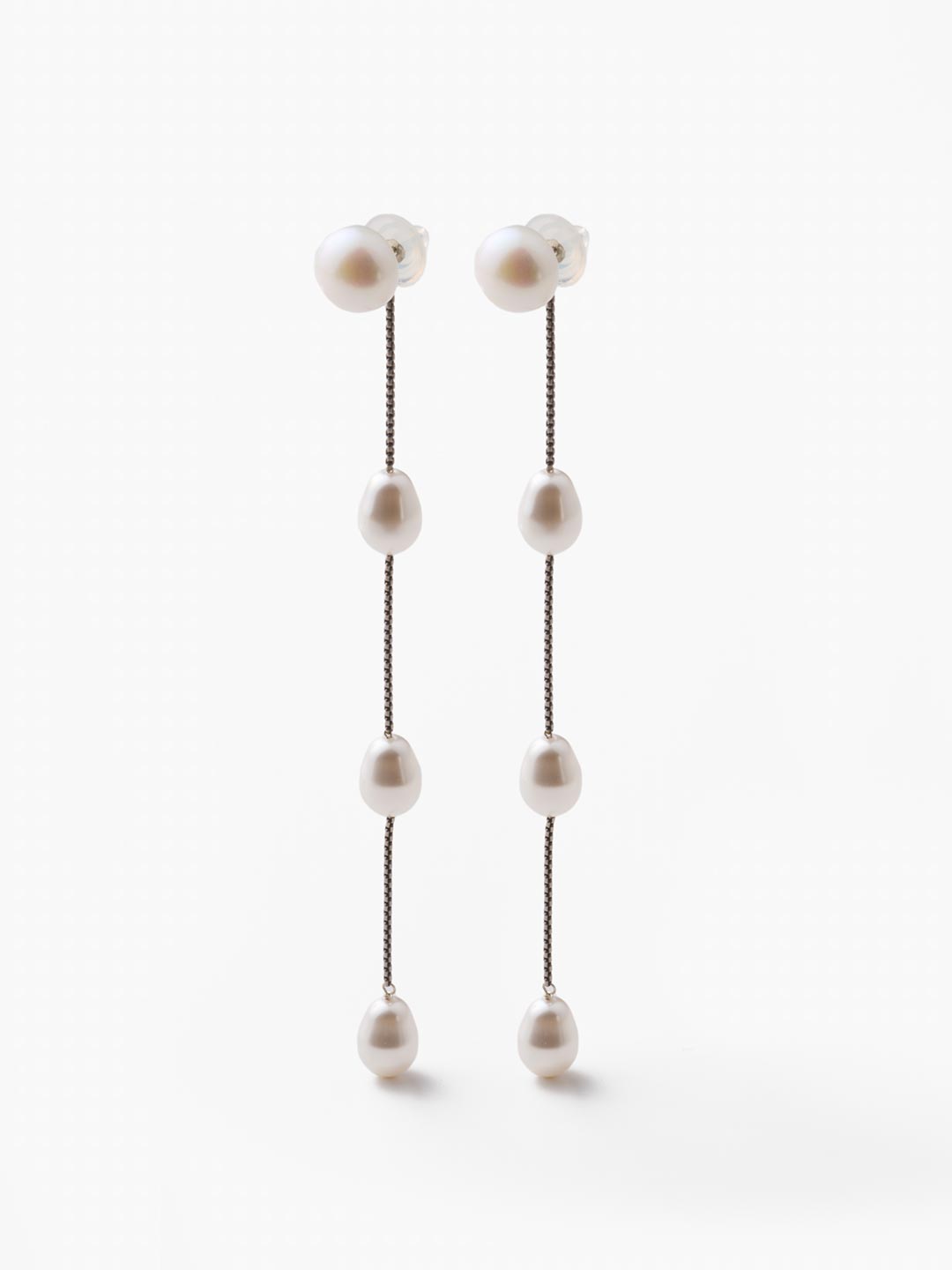 Pearl Drop Pierced Earring / M - Silver