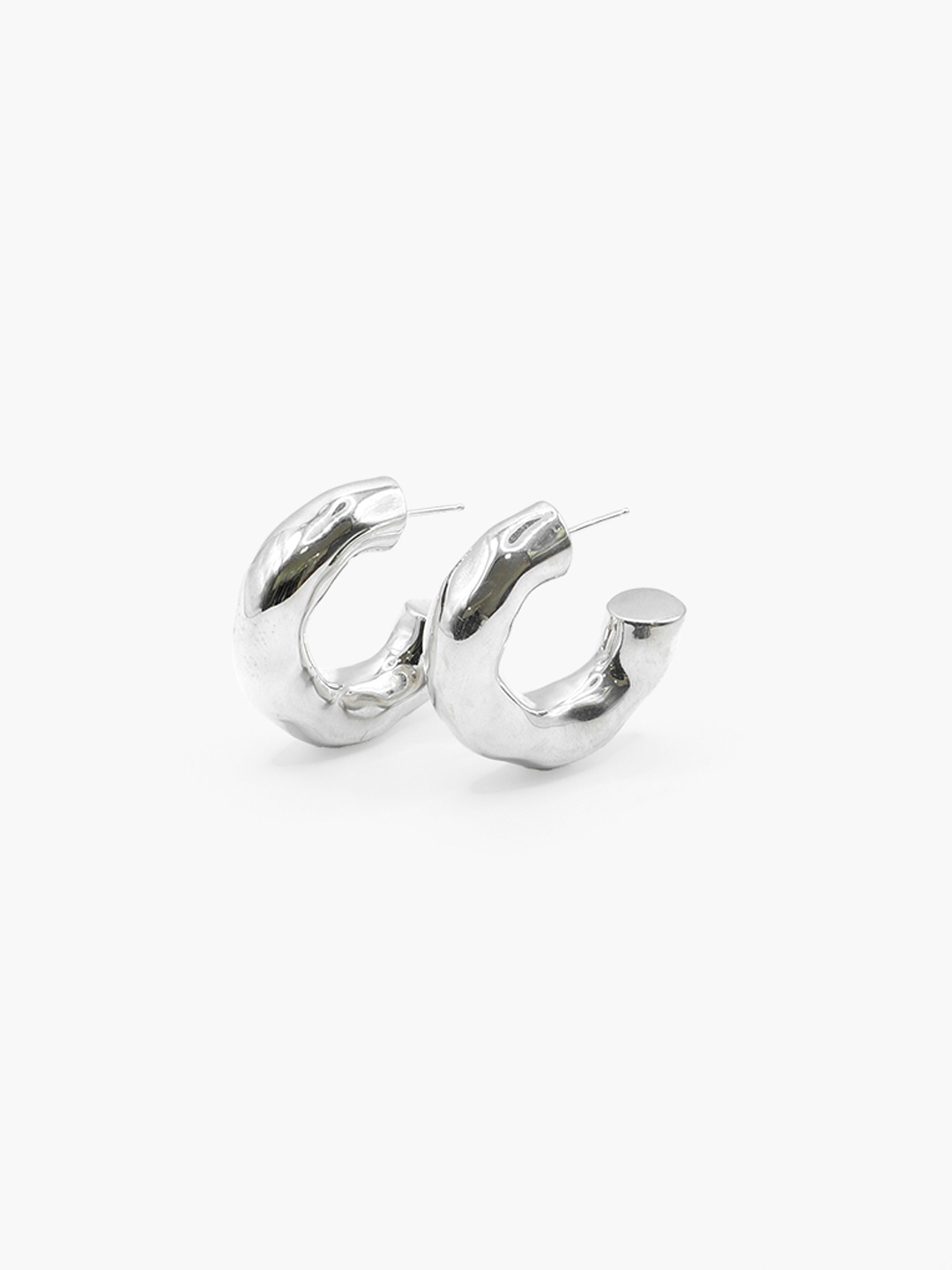 Small Giacometti Pierced Hoops - Silver