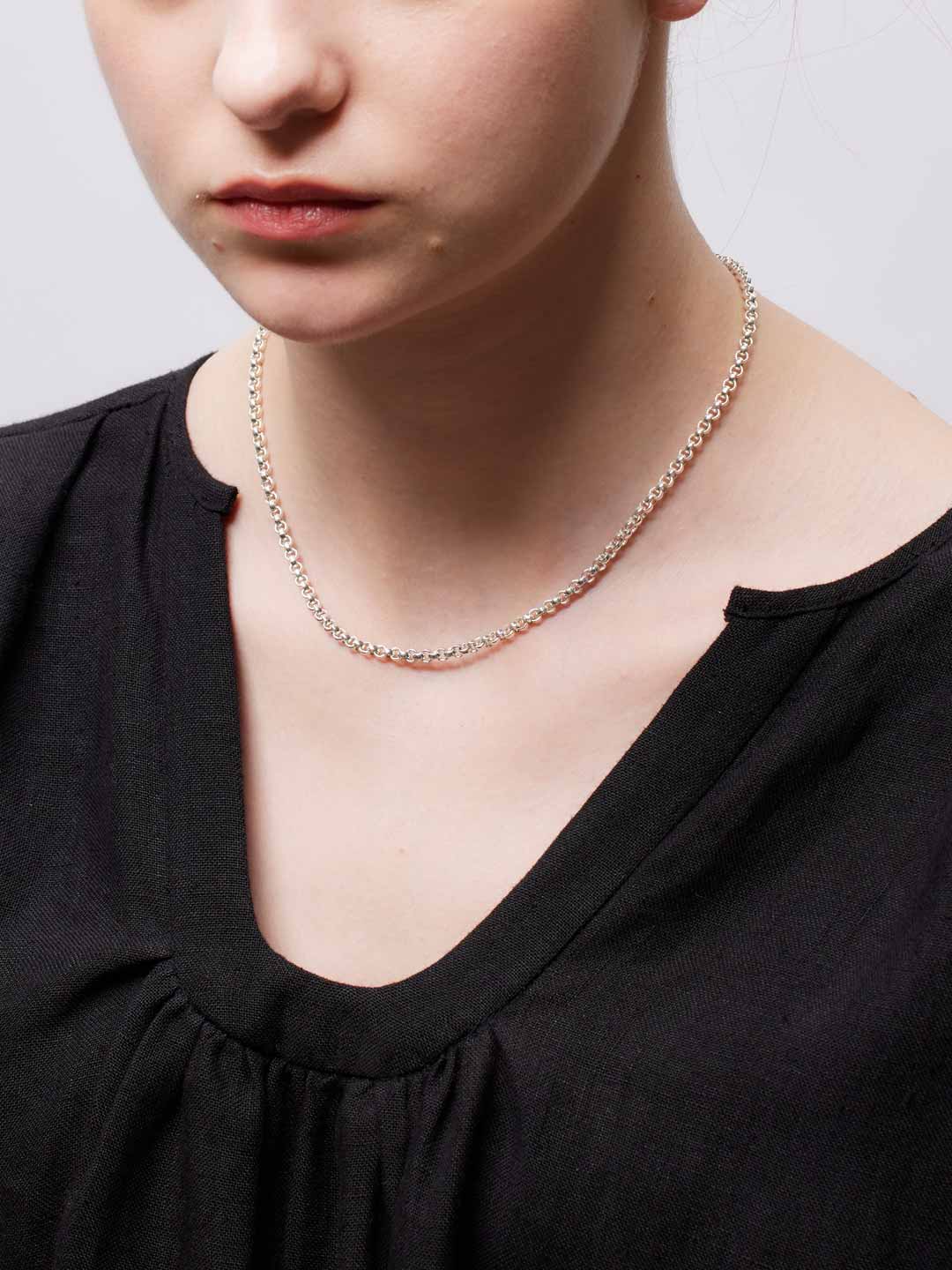 Suzanne Chain Necklace - Silver