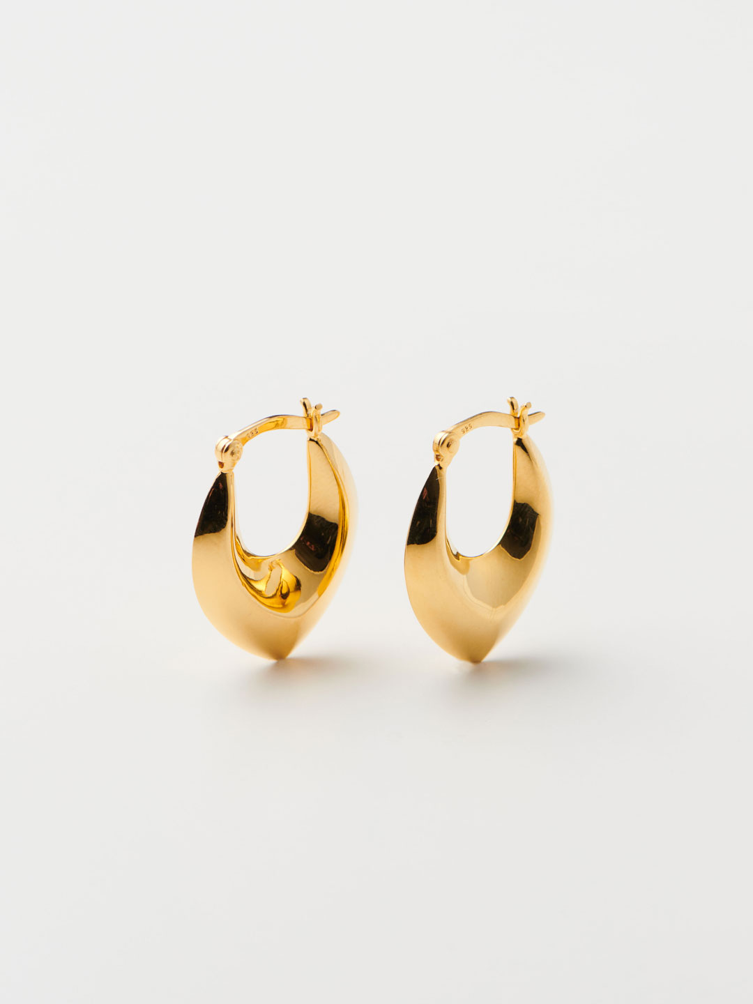 Clio Hoops - Yellow Gold