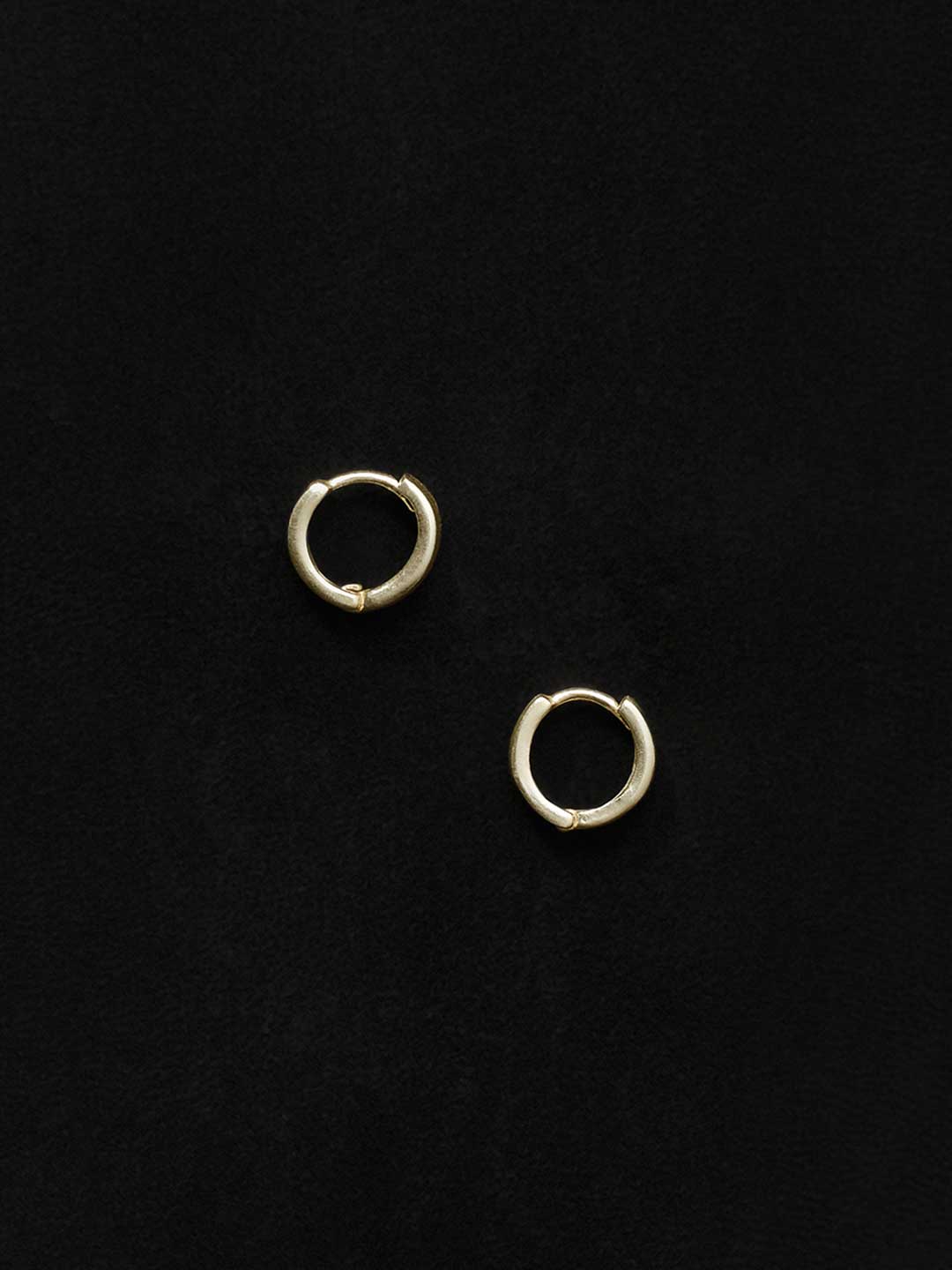 Gold Small Edo Hoops Pierced Earrings - Yelow Gold
