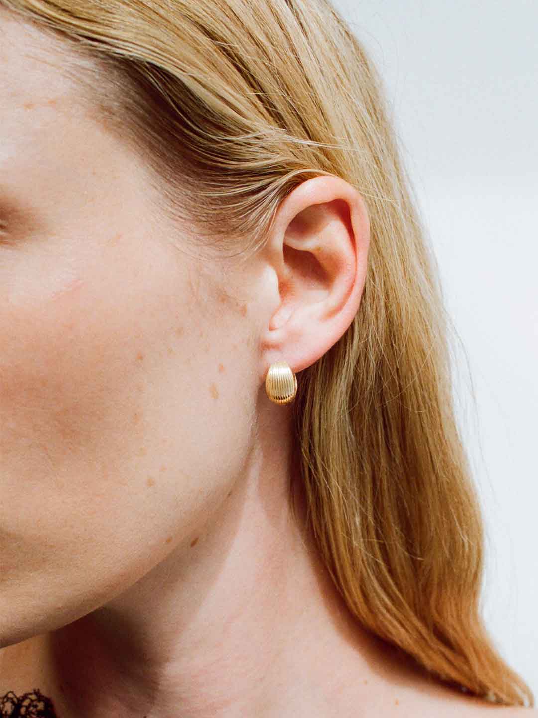 SOPHIE BUHAI ゴールド フープピアス SOPHIE BUHAI(ソフィーブハイ) フープピアス ゴールド｜【公式