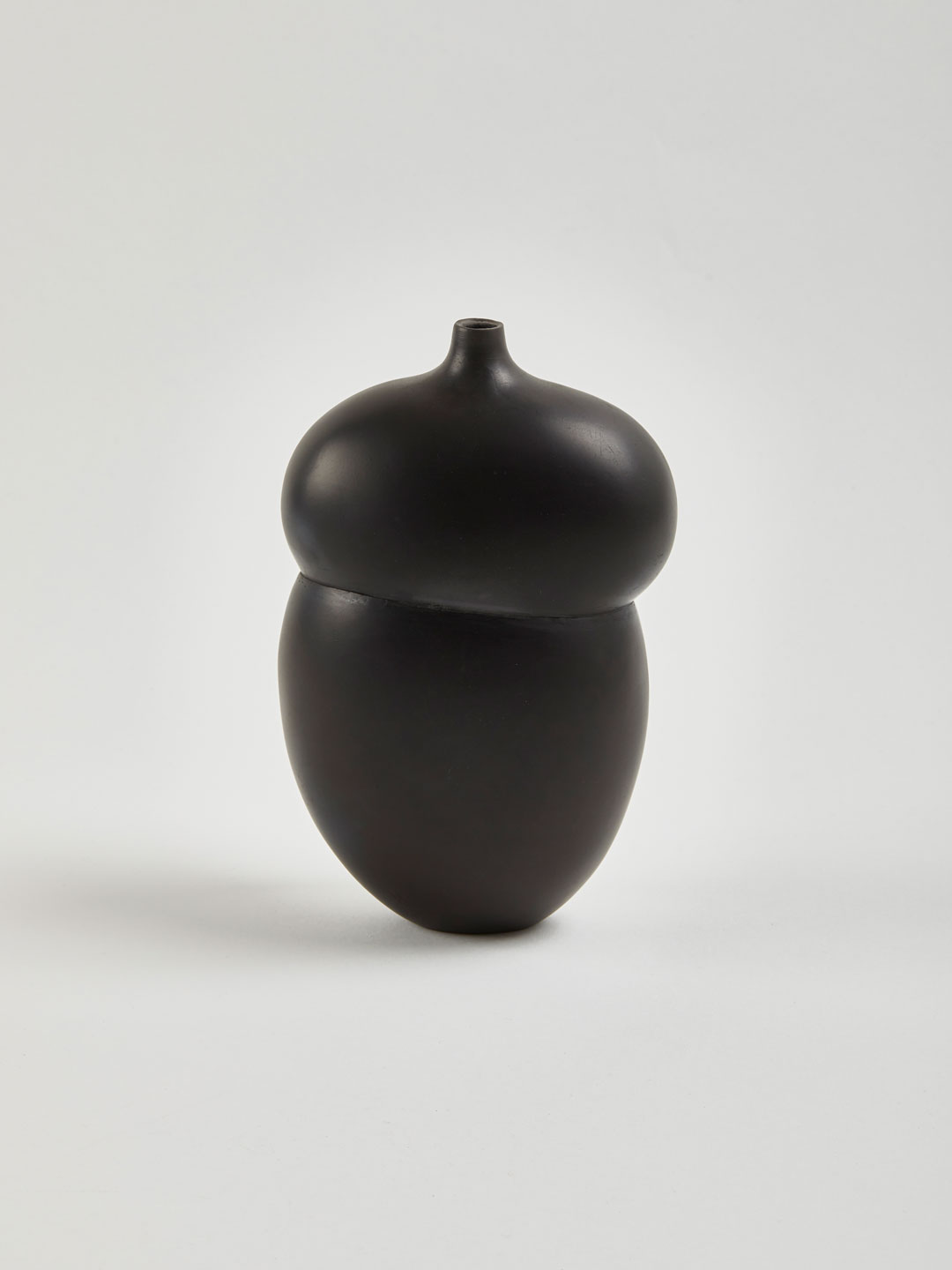 No.6 - Black