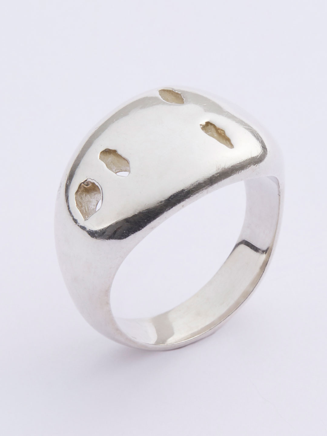 Maki Ring