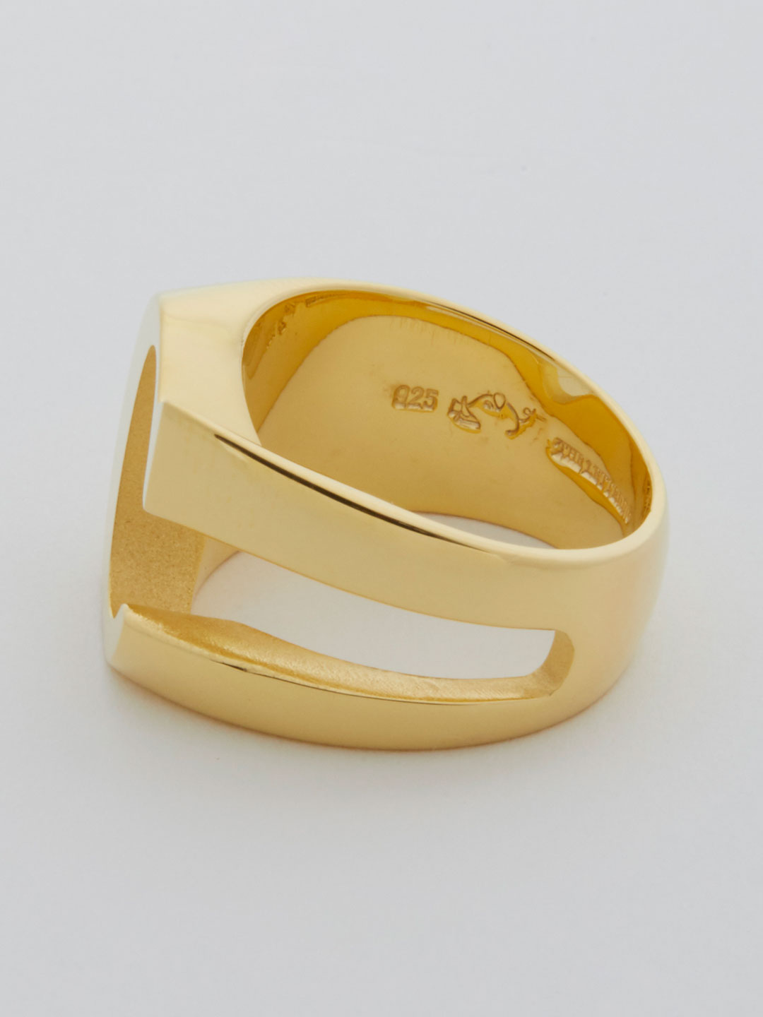 Alphabet Ring C - Gold
