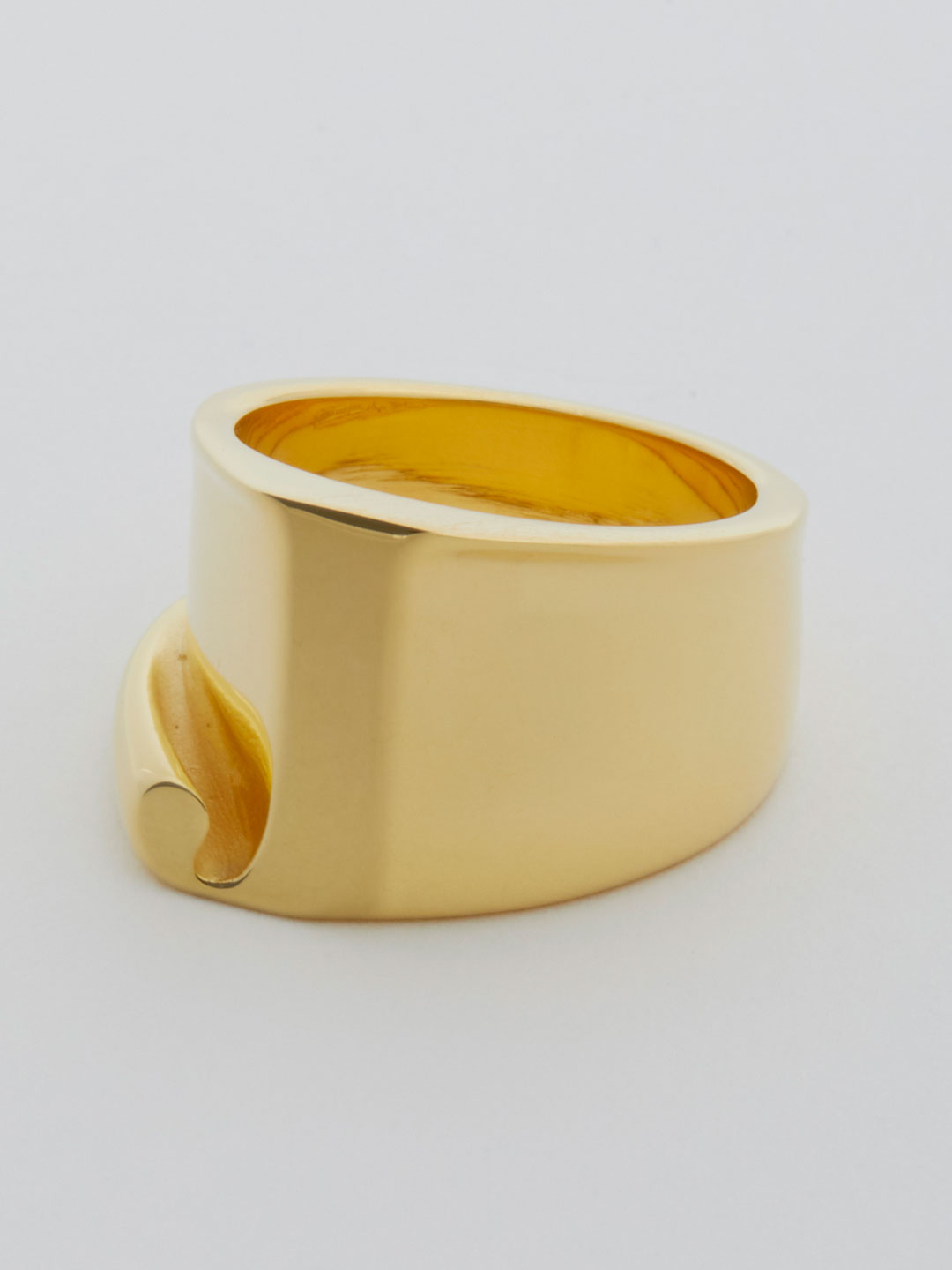 Alphabet Ring J - Gold