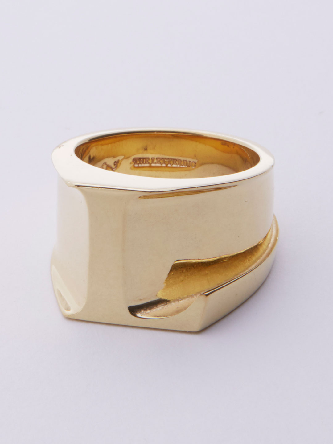 Alphabet Ring L - Gold