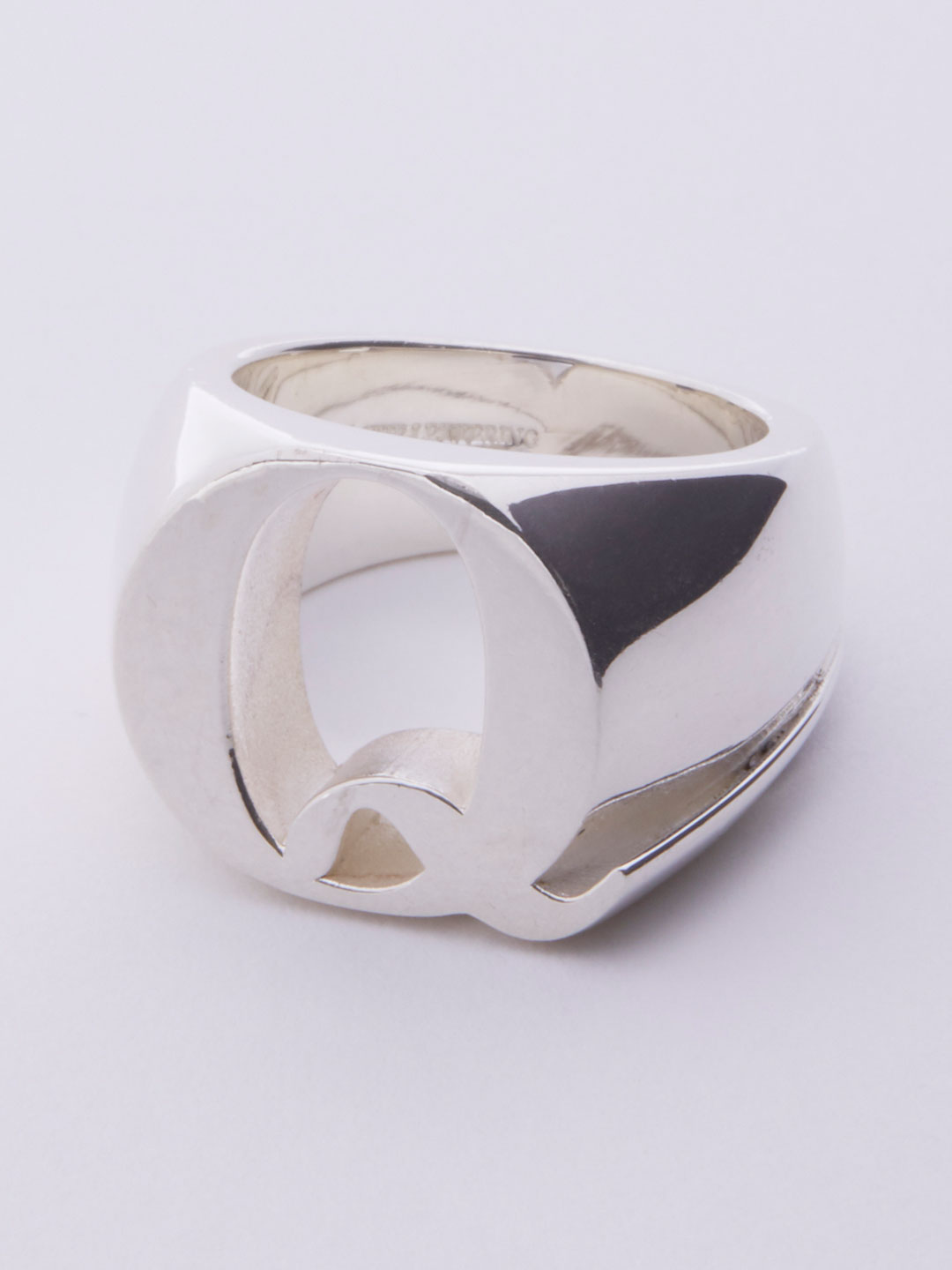 Alphabet Ring Q - Silver