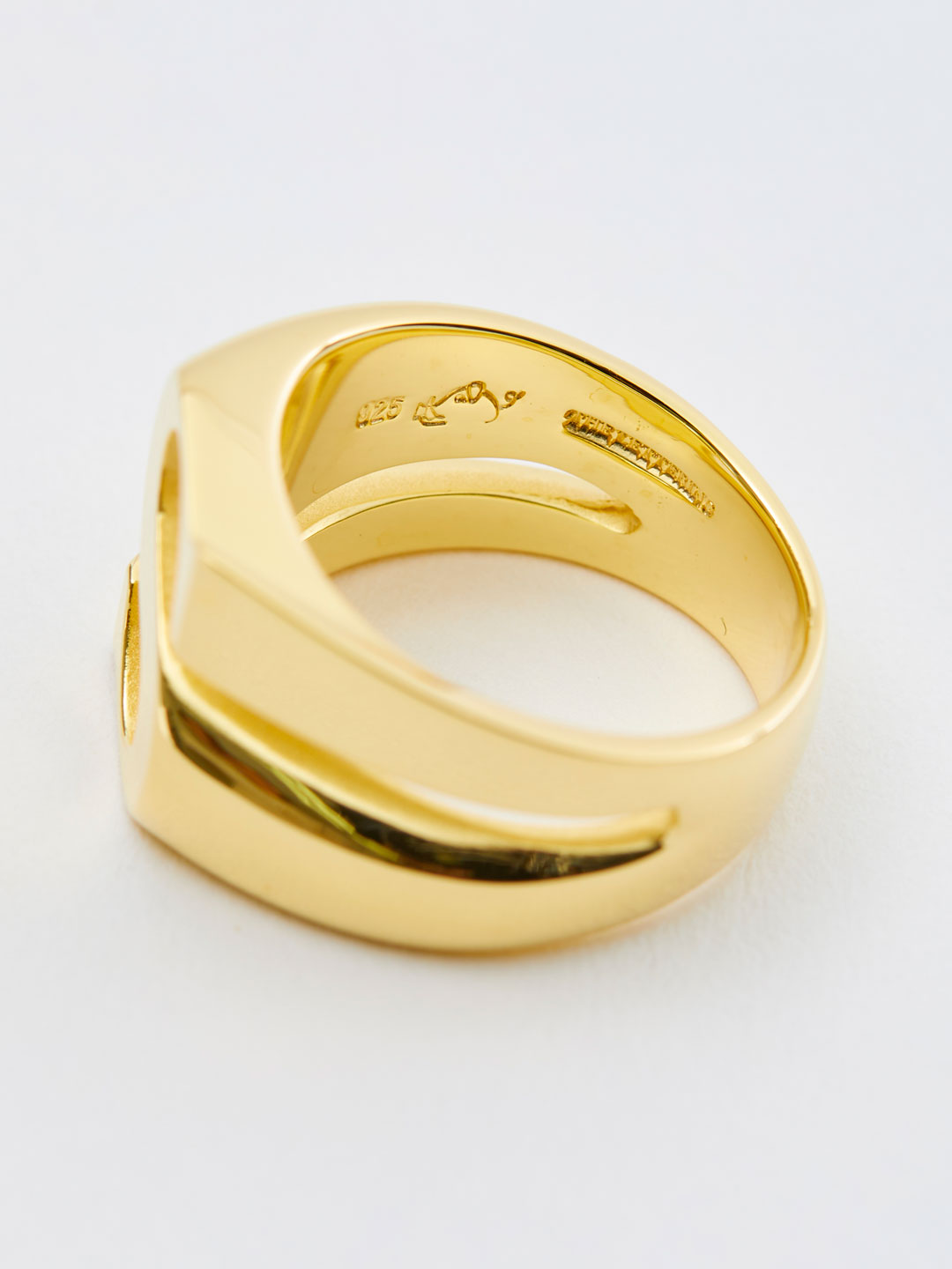 Alphabet Ring S - Gold