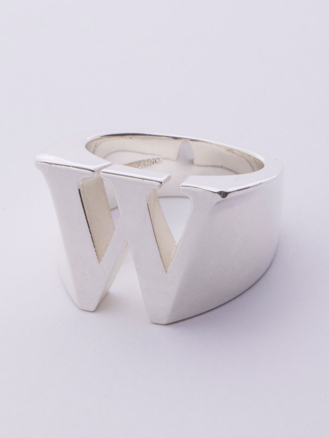 Alphabet Ring W - Silver