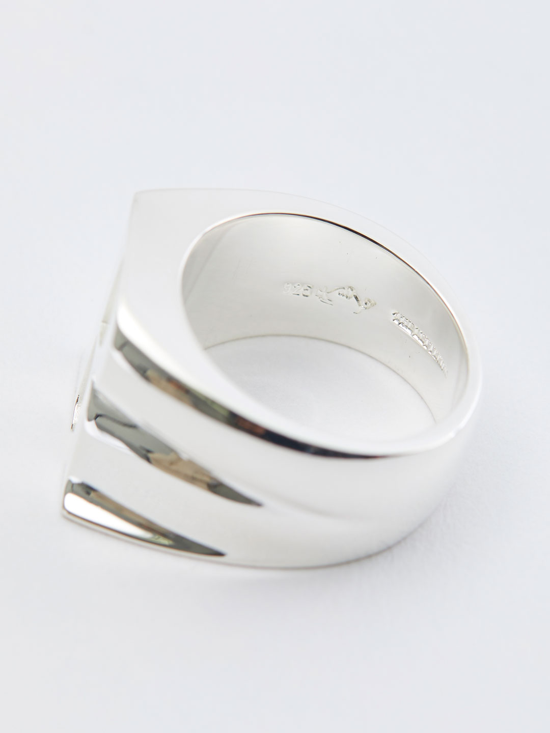 Alphabet Men's Ring R - Silver