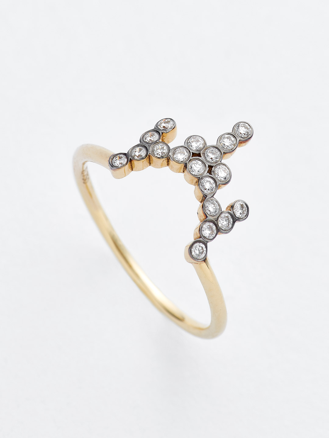 Diamond Ring - 18K Yellow Gold