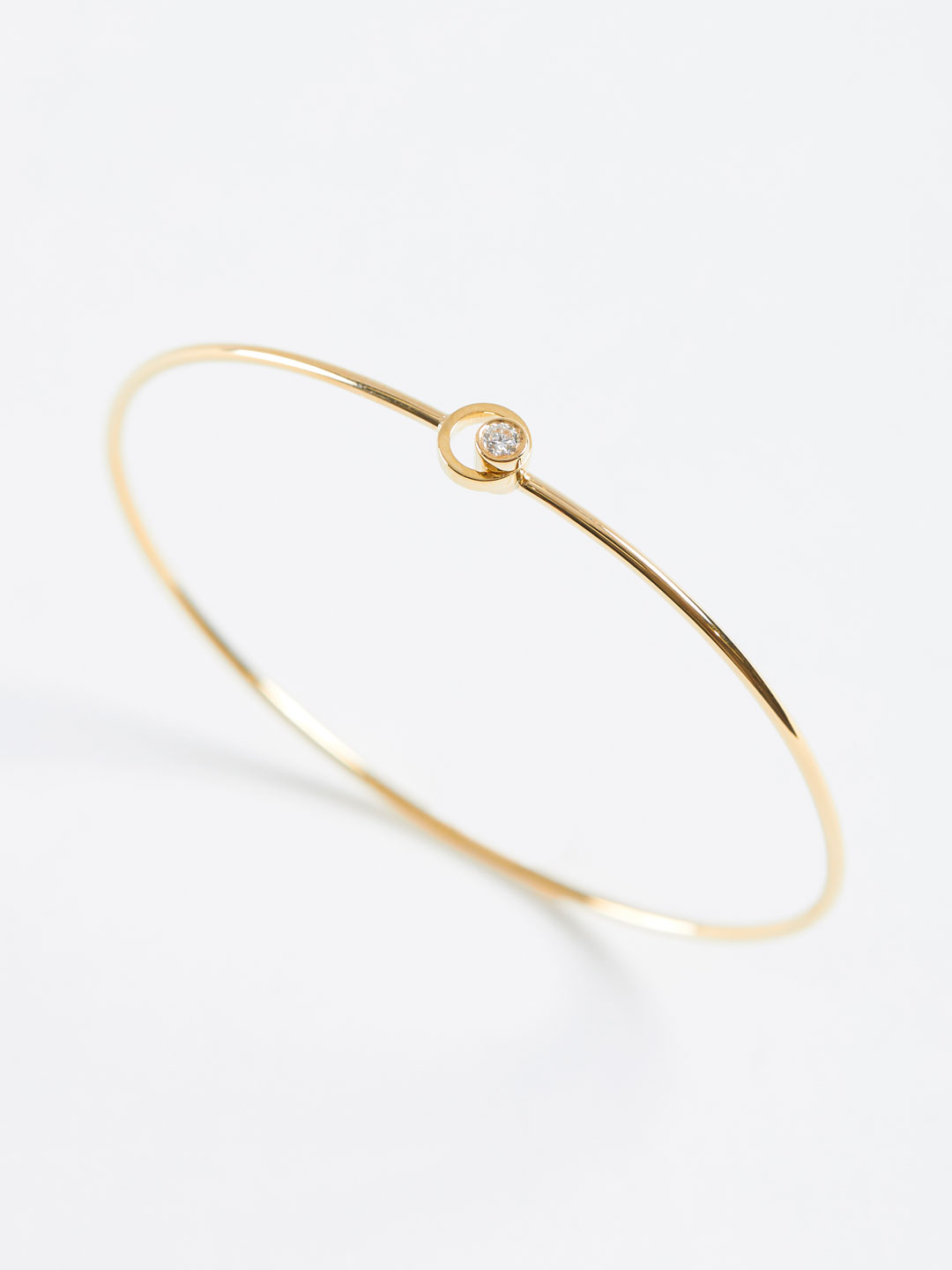 Diamond Circle Motif Bracelet - Yellow Gold